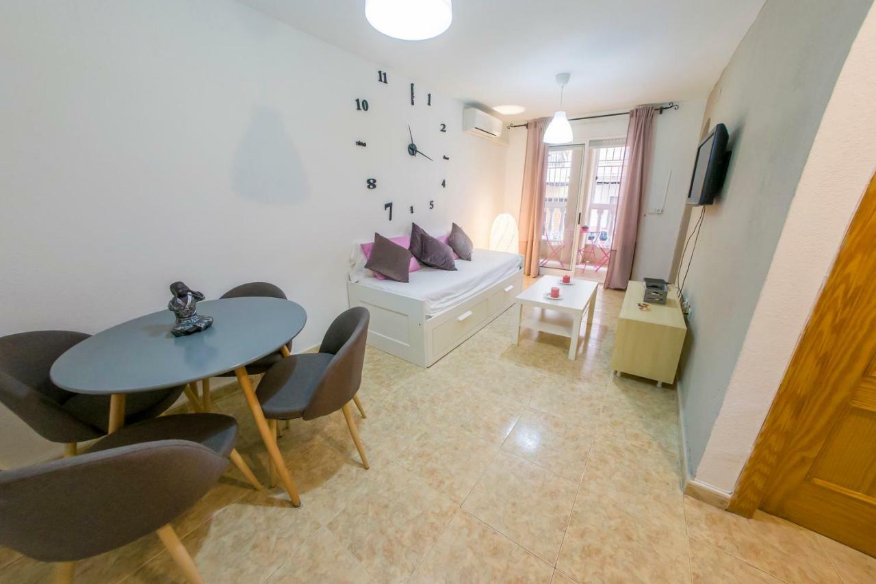 Homely Apartments Loft Torrevieja Luaran gambar